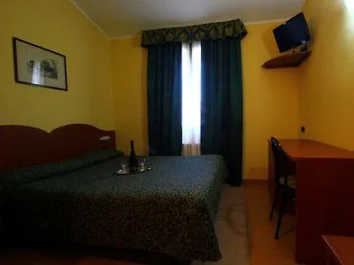 The Szálloda Milánó