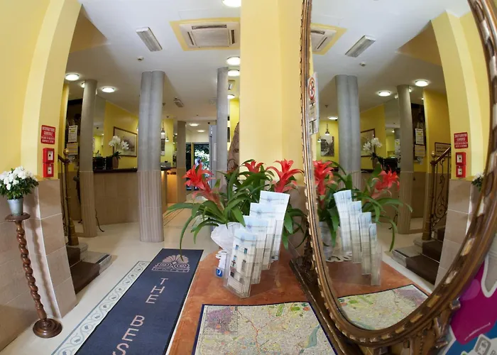 The Hotel 2*
